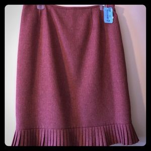 Beautiful vintage pink midi length skirt